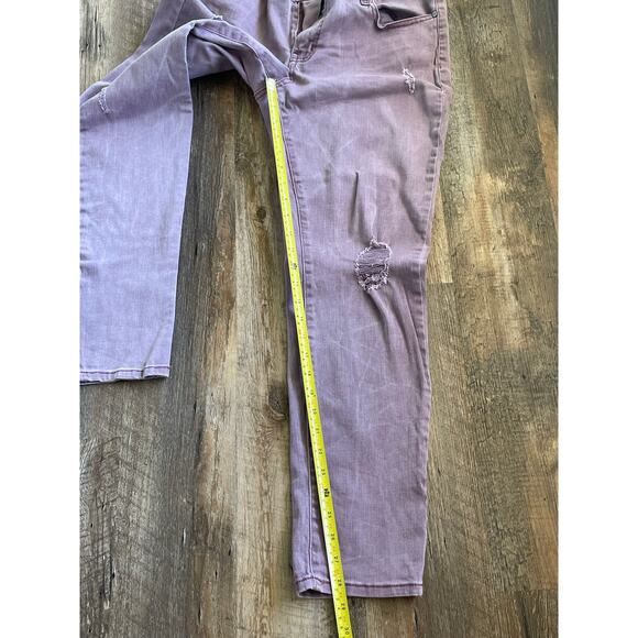 Altar'd State Pink distressed ripped jeans 29/9 - Picture 5 of 8